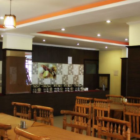 Hotel Imperial Palace Manali  Exterior photo