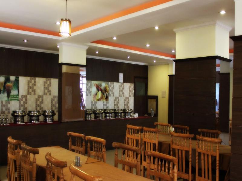 Hotel Imperial Palace Manali  Exterior photo